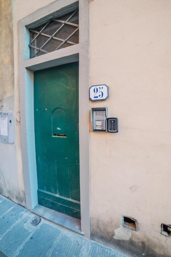 S2 - Serristori Tower Apt - Dolcevita Florencia
