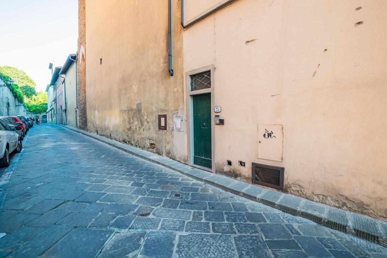 S2 - Serristori Tower Apt - Dolcevita Florencia